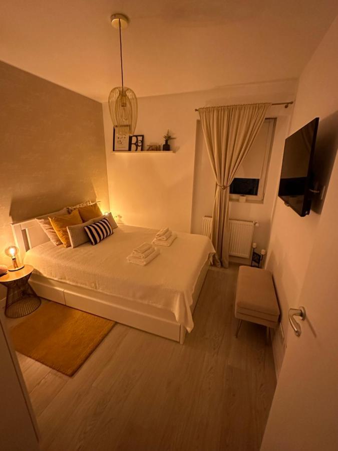 Boutique Apartment Bukarest Eksteriør billede