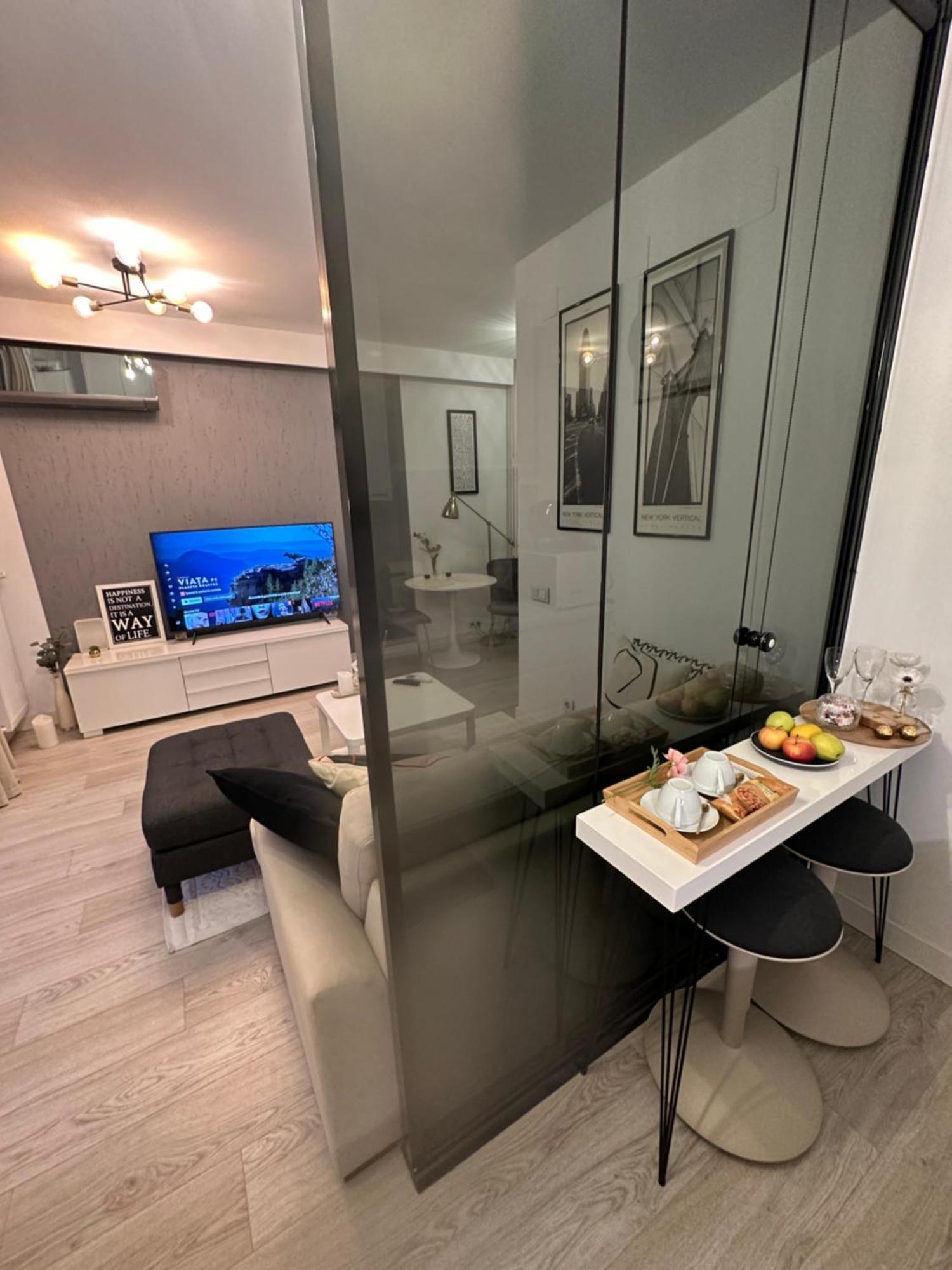 Boutique Apartment Bukarest Eksteriør billede